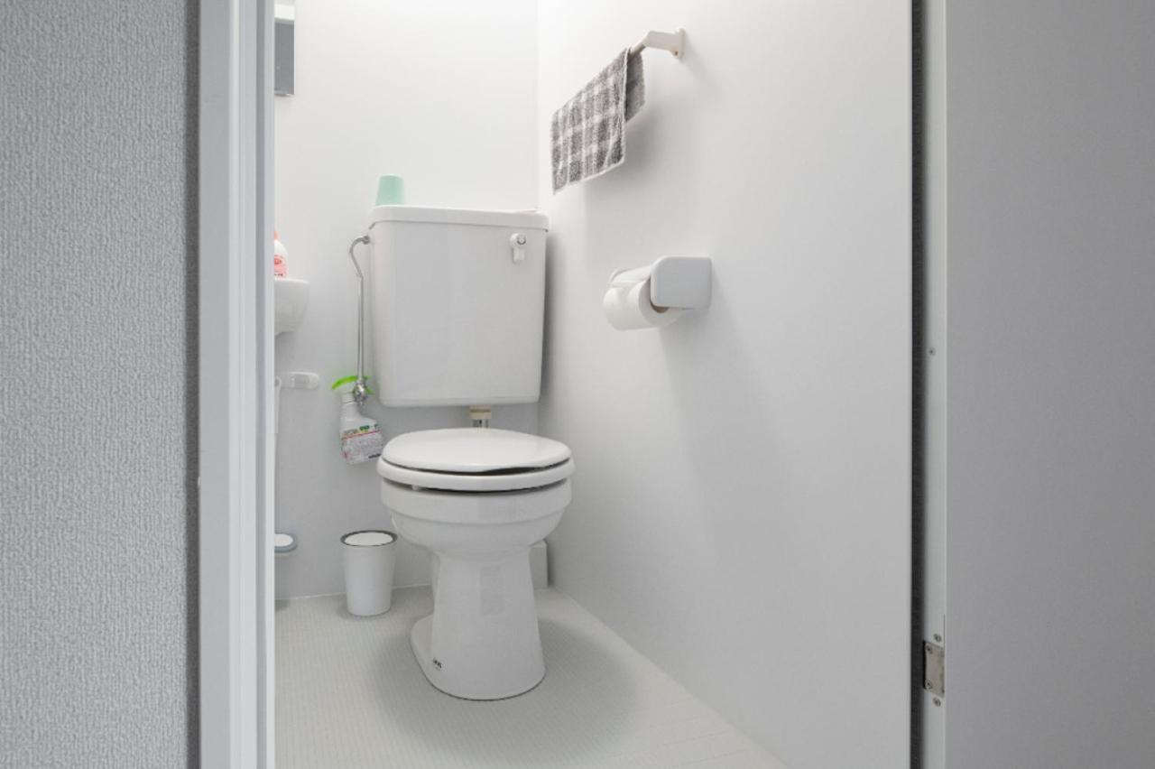 Guesthouse Erimo Apartment Sapporo Bagian luar foto